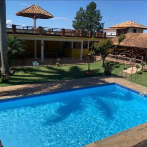 CHÁCARA COM PISCINA PRÓXIMA A SÃO PAULO
